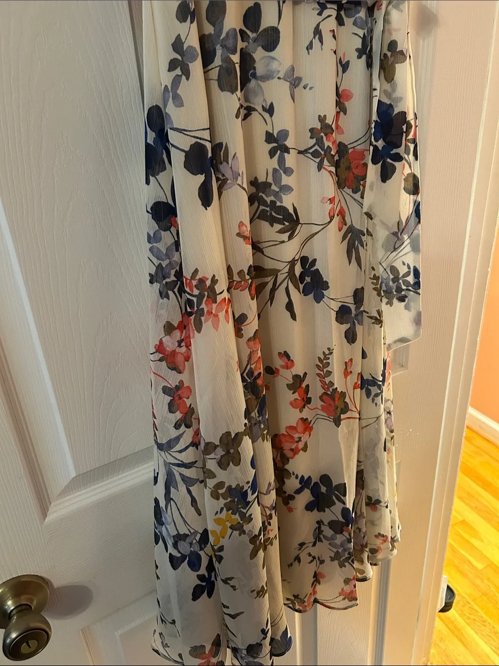 Cream Floral women’s Midi Dress with Puff Sleeves summer